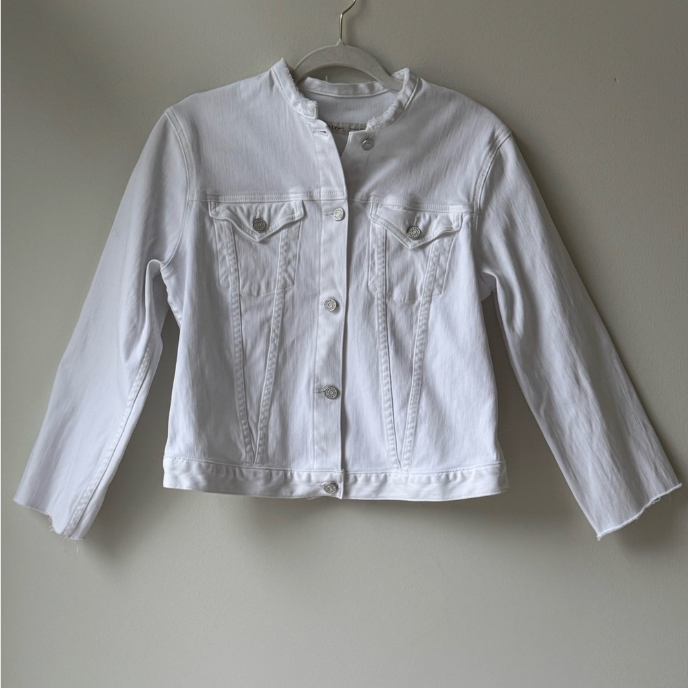 Joie White Denim Jacket Size Small. Great details and finishes. See Measurements